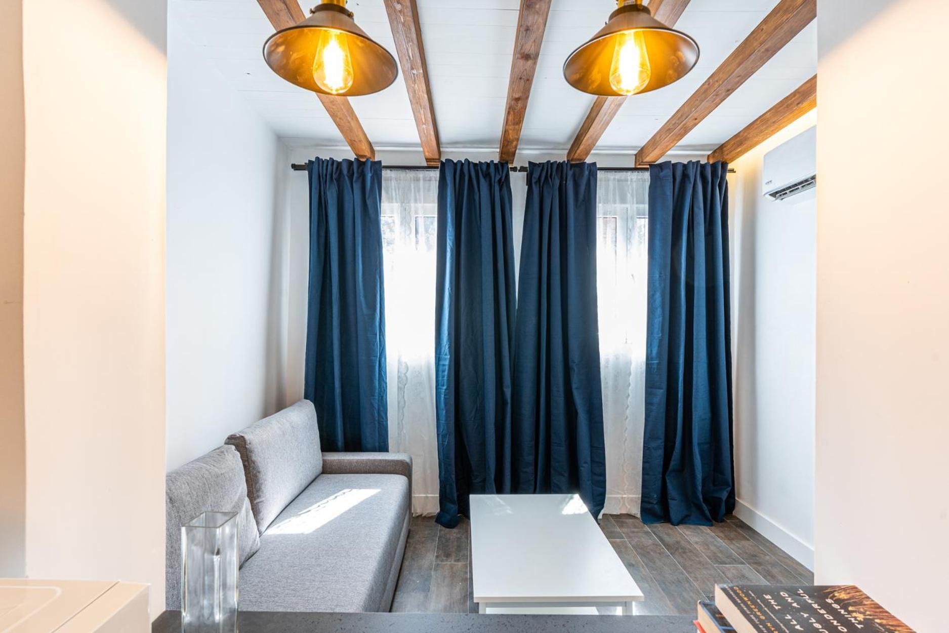 Vr Estudios Apartments Madrid Exterior photo