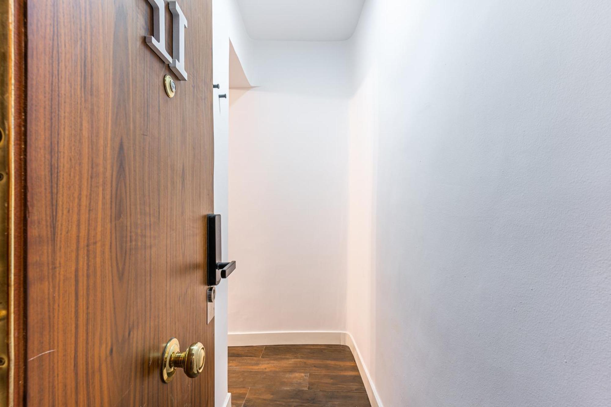 Vr Estudios Apartments Madrid Exterior photo